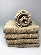 Lade das Bild in den Galerie-Viewer, Frottierhandtuch hellbraun