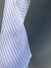 Lade das Bild in den Galerie-Viewer, Handtuch Waffelpikee weiss